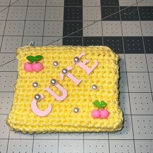 Handsome crochet coin bag